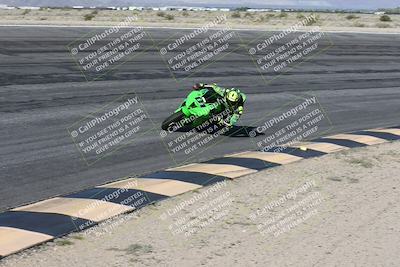 media/Jan-16-2026-CVMA Friday Practice (Fri) [[6f2bf47531]]/5-Racer 4-Trackday1/Session 2 (Bowl)/